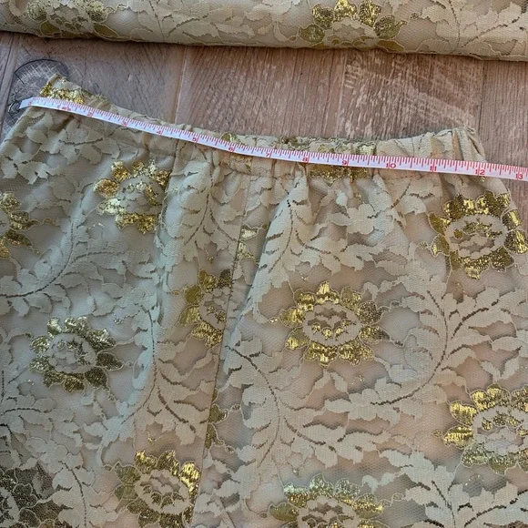 Gibbs-Louis 60s Vintage Gold Floral Lace Two-Piece Holiday Set - Picture 13 of 14